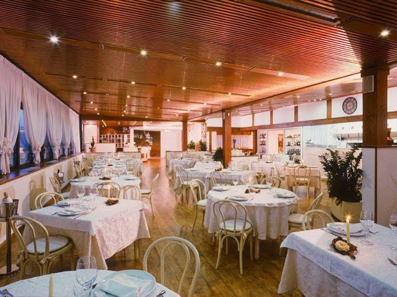 Hotel Da Filie' Querceta Eksteriør billede